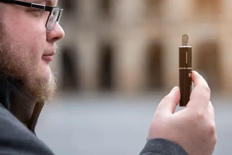 Expert Guide to xoilac tv and Choosing the Best Refillable Cigalike for Flavor and Cost