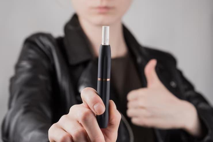Vape Buying Guide 2025 - How to Choose a Vape and the Best electronic cigarette that looks like a cigarette for Beginners