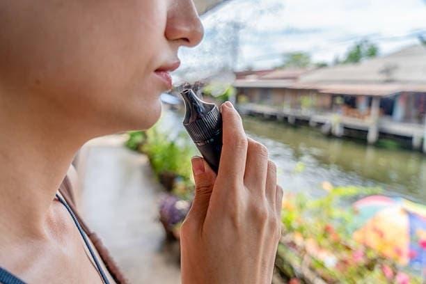 Ultimate IBvape Elektronske Cigarete review and electric cigarettes buying guide for flavor safety and savings