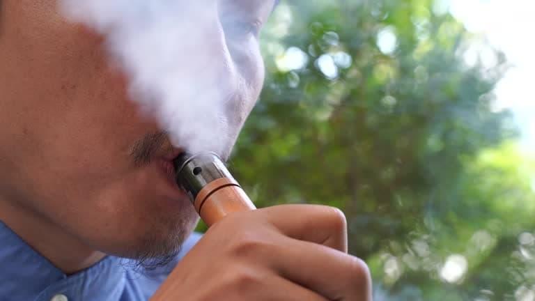 Live Stream đá gà thomo trực tiếp hôm nay and Emerging Concerns About electronic cigarette vapour