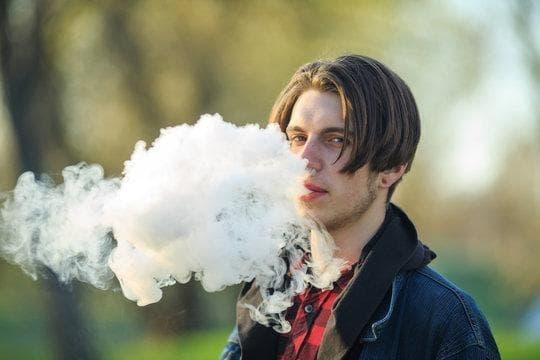E-Papierosy Jednorazowe Review and Practical Tips to quit smoking electronic cigarette Safely